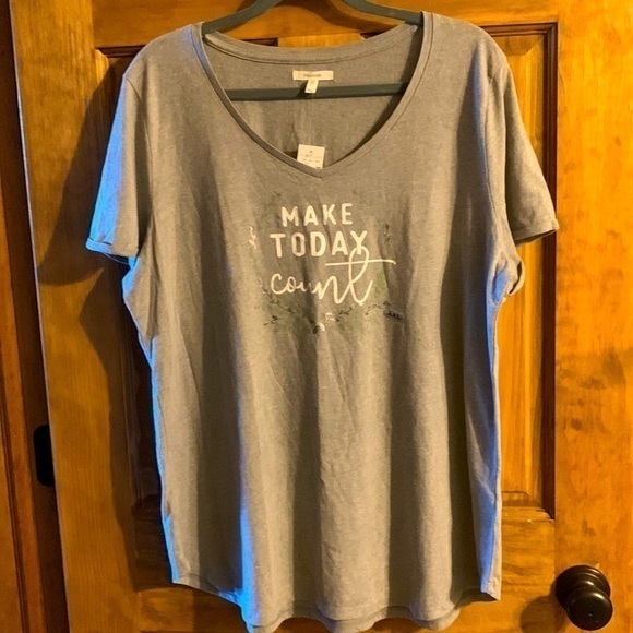 Maurices Tops - NWT Maurice’s Tee “Make Today Count” XXL